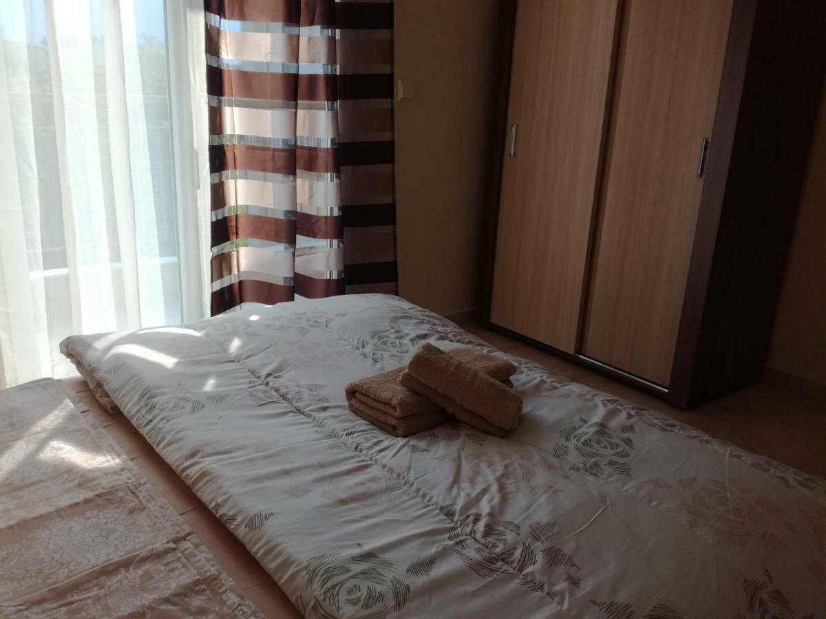 Jordan'S 3Rd Appartment At Неа-Миханиона Экстерьер фото