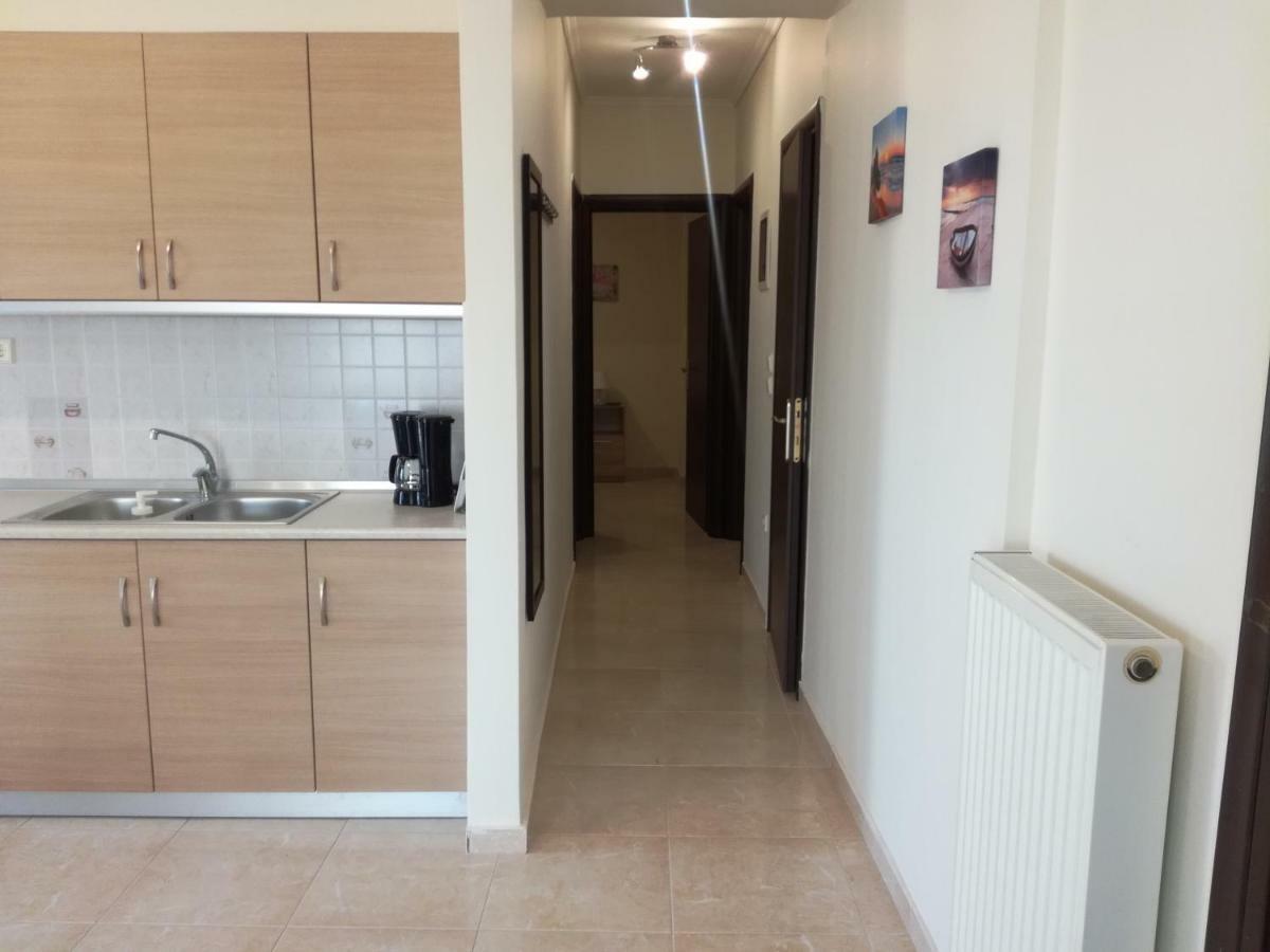 Jordan'S 3Rd Appartment At Неа-Миханиона Экстерьер фото